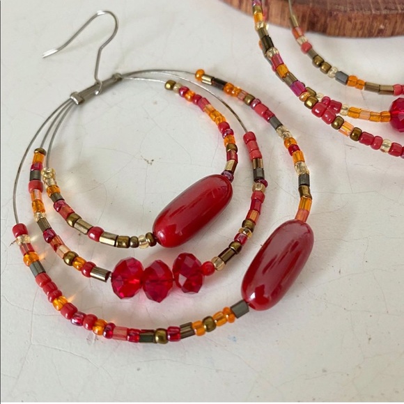Pretty Red & Orange Handmade Beaded Earrings - Picture 5 of 5